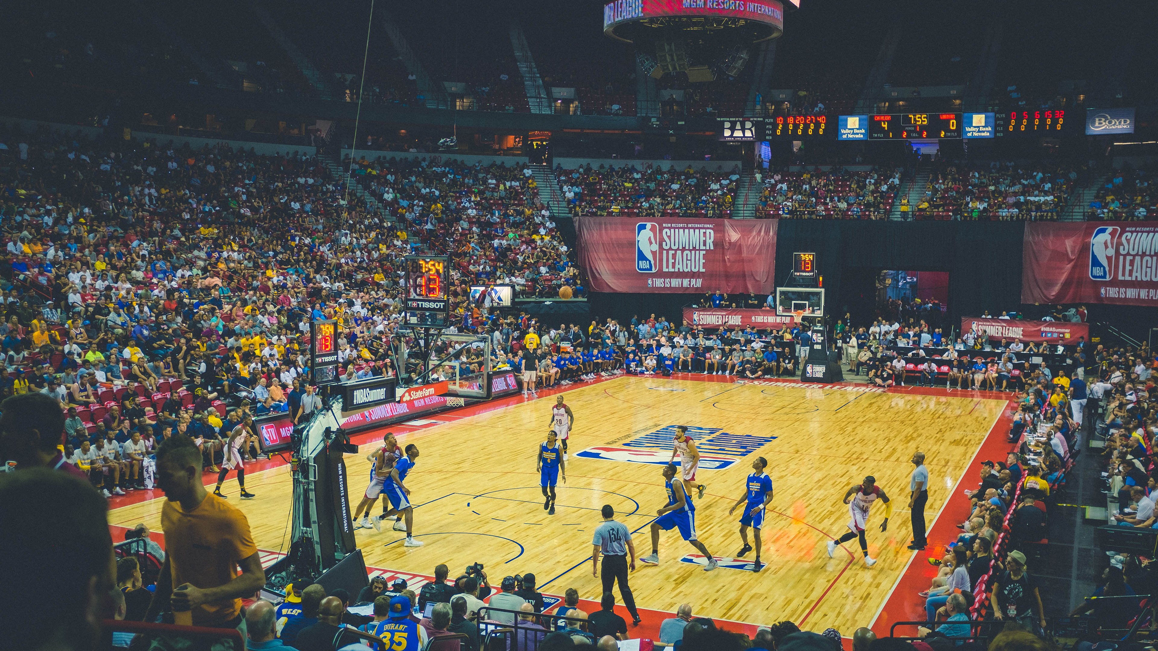 王者荣耀世界冠军杯落幕，中国战队斩获总冠军创历史