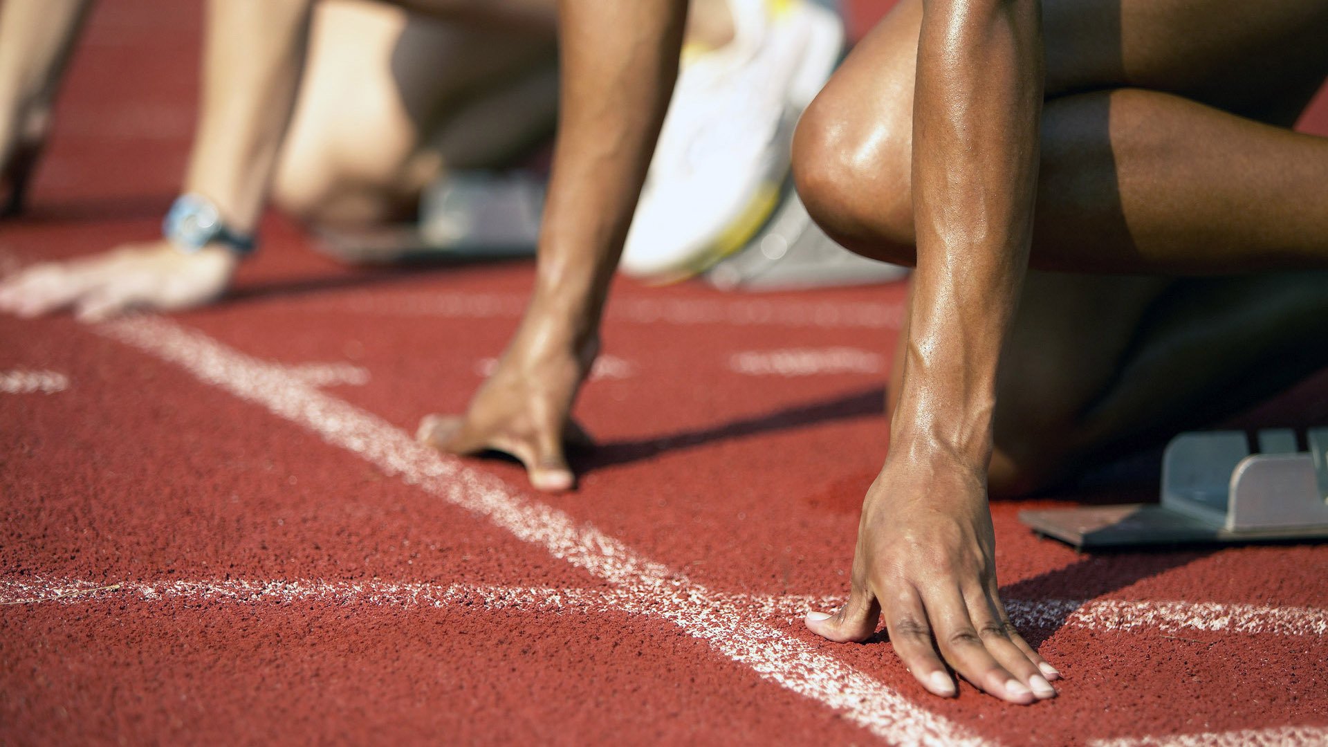 亚冠联赛激战正酣 中超球队逆境突围显韧性